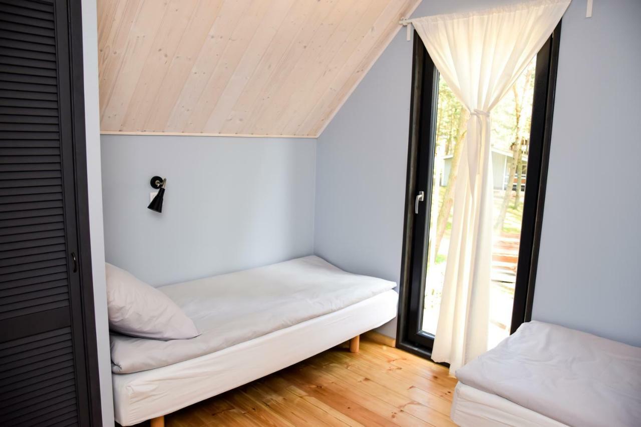 Baltic Lodge โปเบียโรโว ภายนอก รูปภาพ