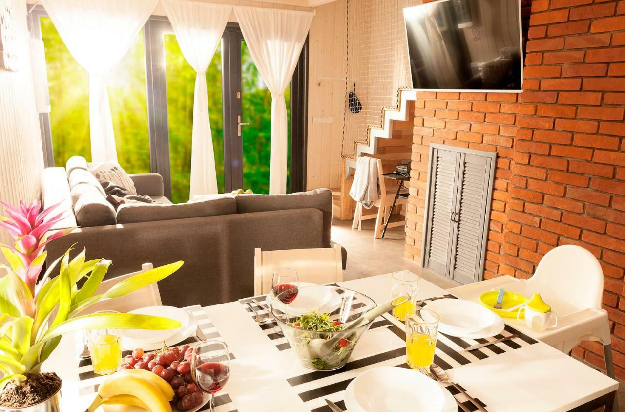 Baltic Lodge โปเบียโรโว ภายนอก รูปภาพ